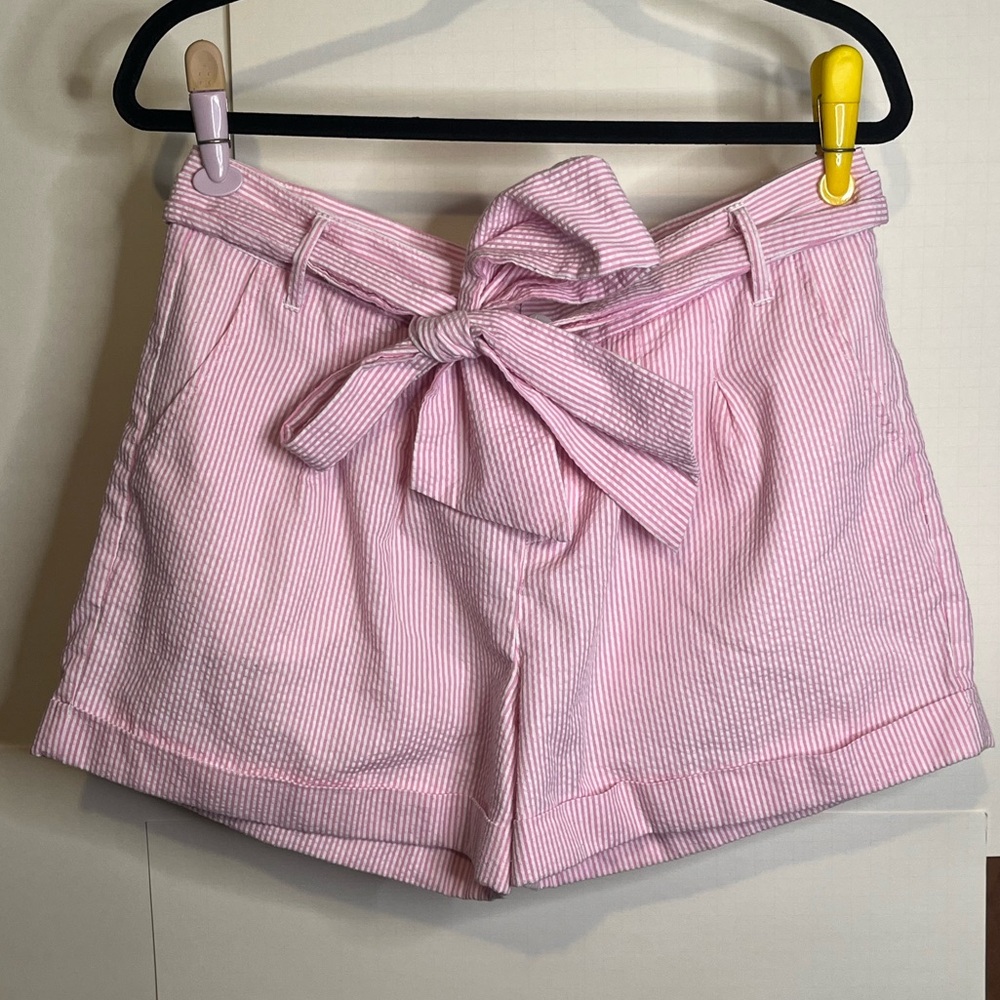 Lauren James Women’s Sz L (Waist 34) Pink Striped Seersucker “The Bow Shorts”